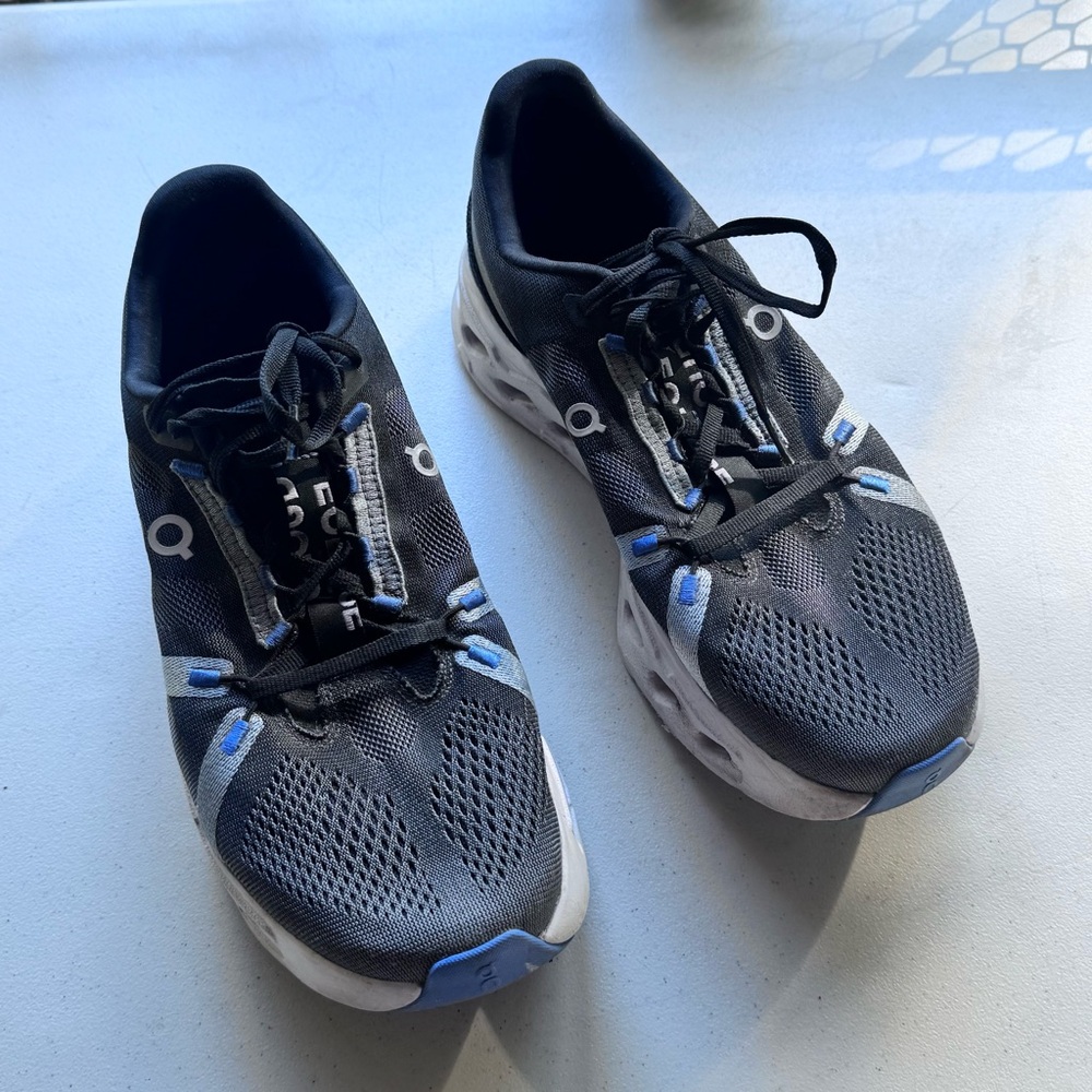 On Running Men's Black Athletic Shoes